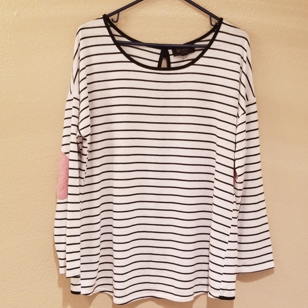 Maternity sweater too cute for words!